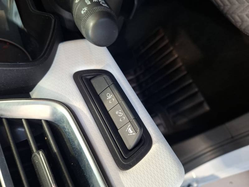 Renault Clio - Photo 21