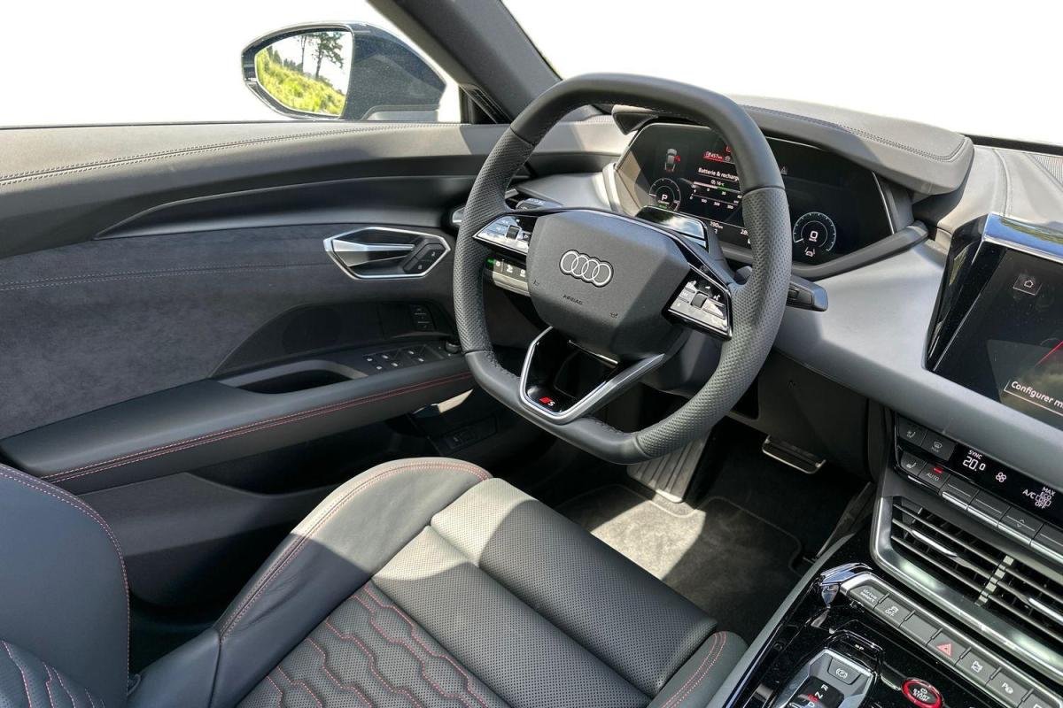 Audi e-tron gt - Photo 16