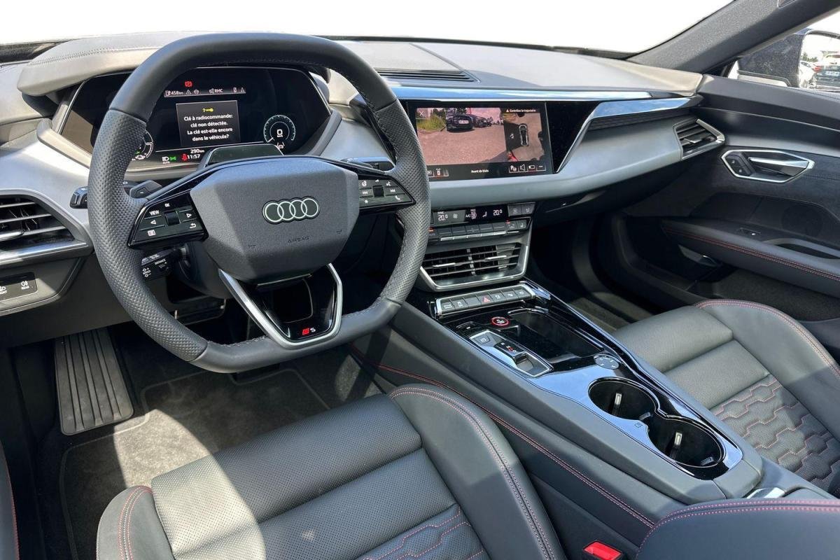 Audi e-tron gt - Photo 31