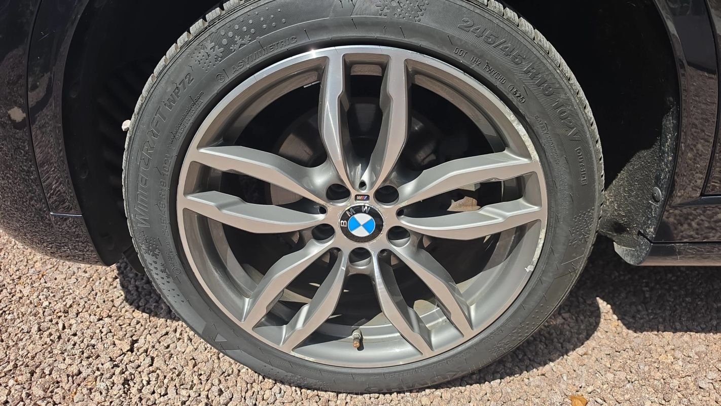 BMW X3 - Photo 18