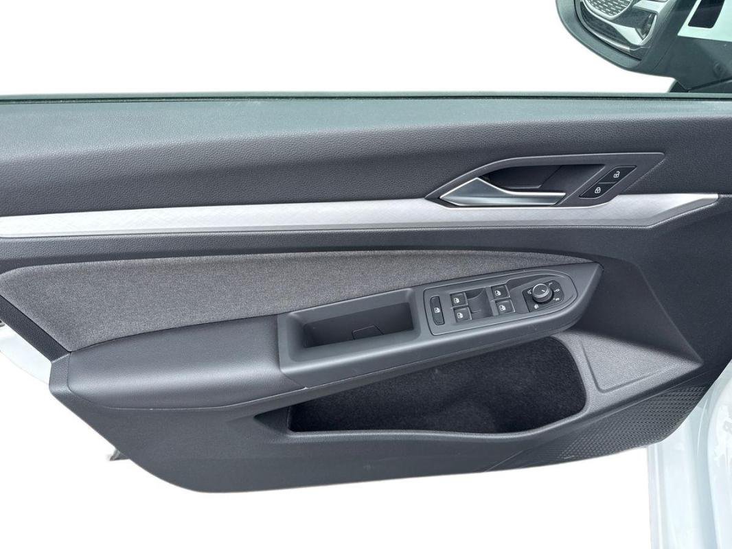 Volkswagen Golf - Photo 14
