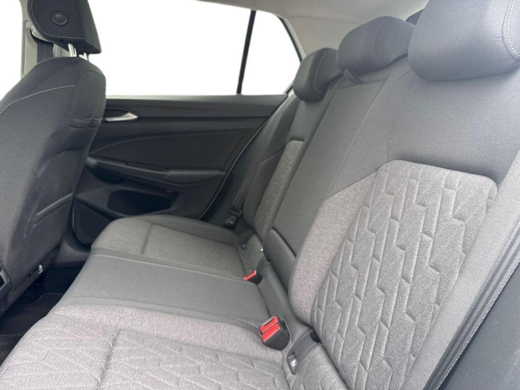 Volkswagen Golf - Photo 22