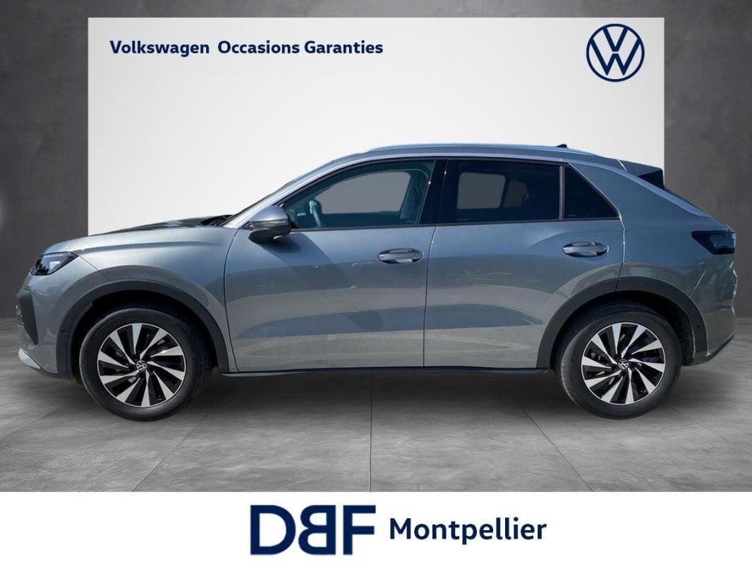 Volkswagen T-Roc - Photo 2