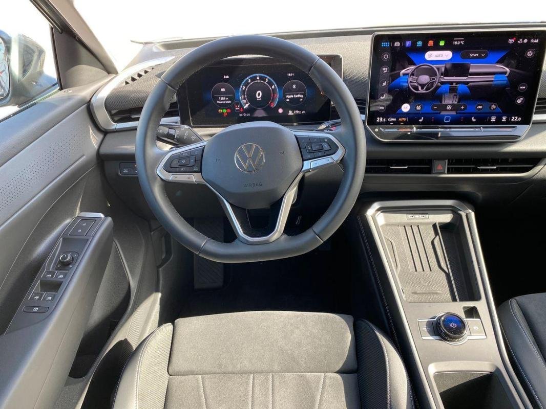 Volkswagen T-Roc - Photo 24
