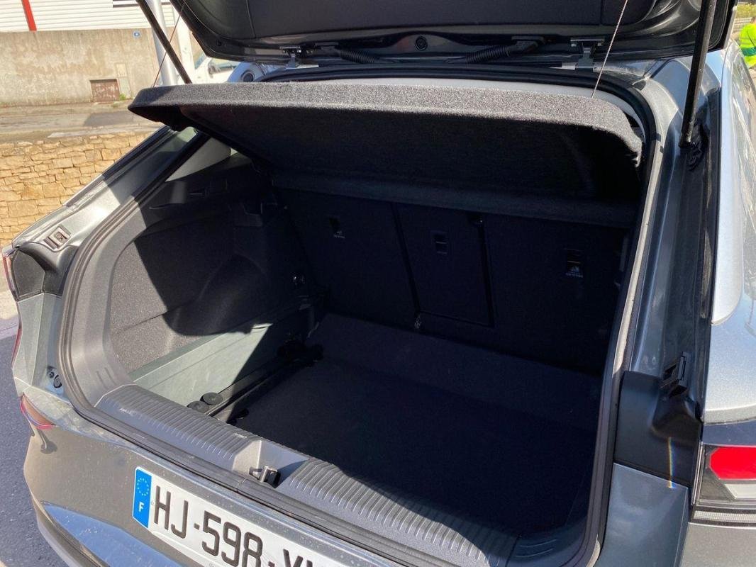 Volkswagen T-Roc - Photo 32