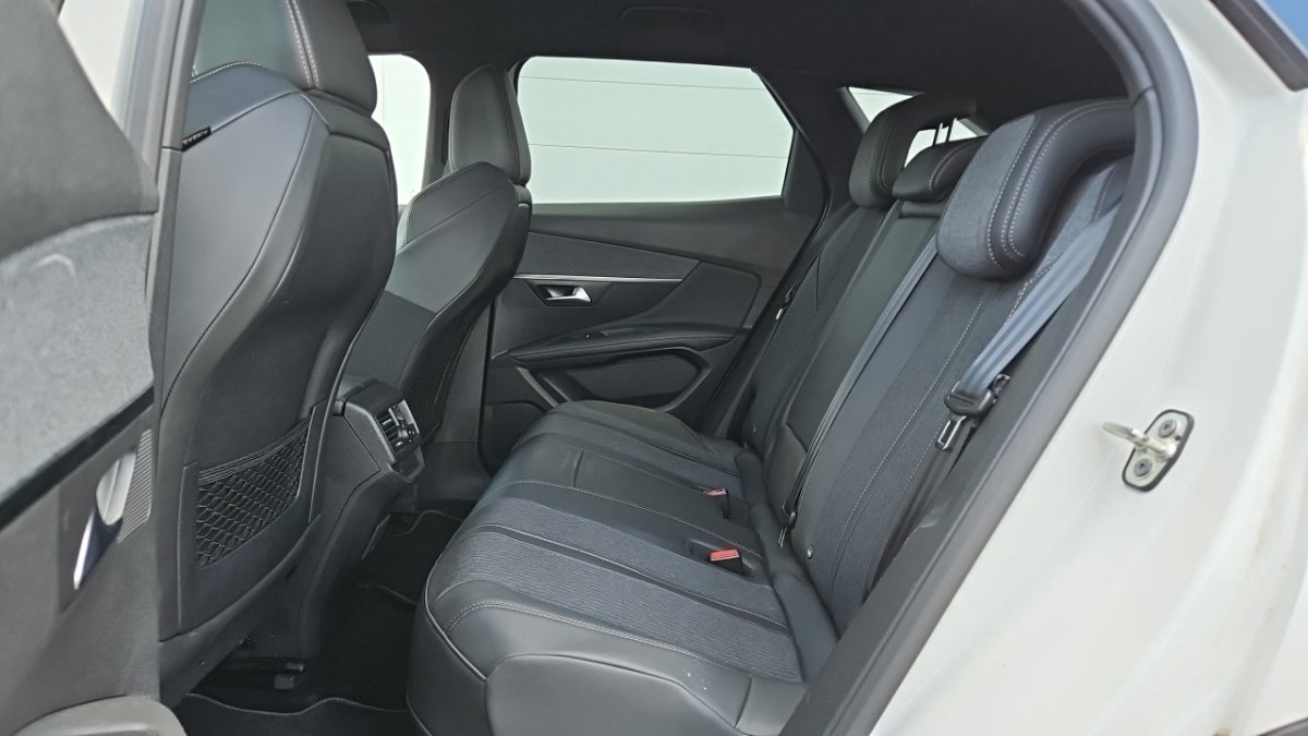 Peugeot 3008 - Photo 11