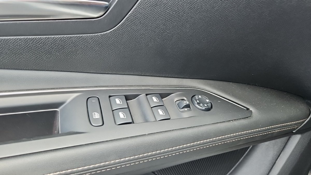Peugeot 3008 - Photo 25