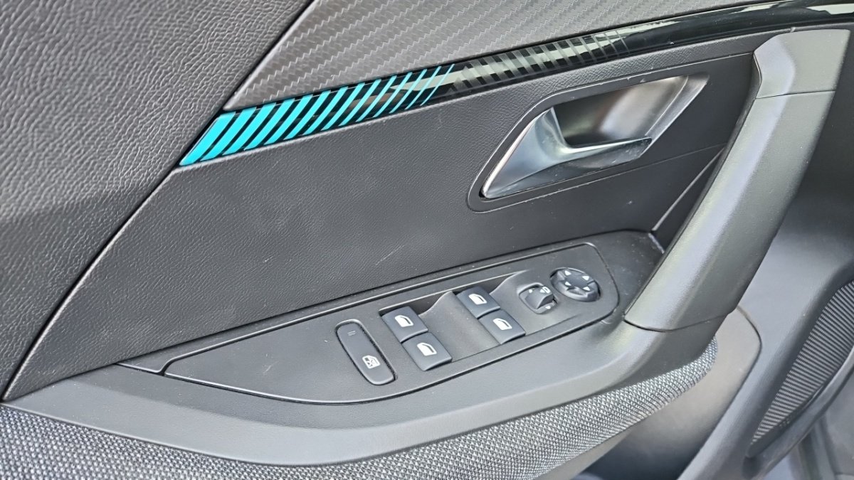 Peugeot 2008 - Photo 24