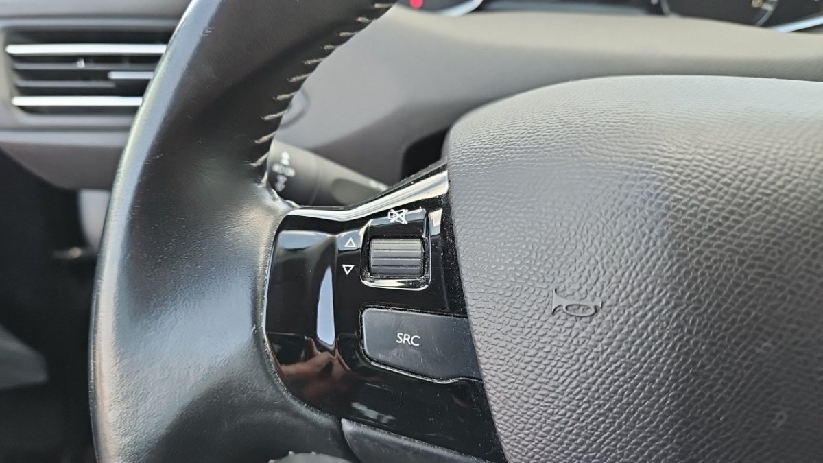 Peugeot 308 SW - Photo 20
