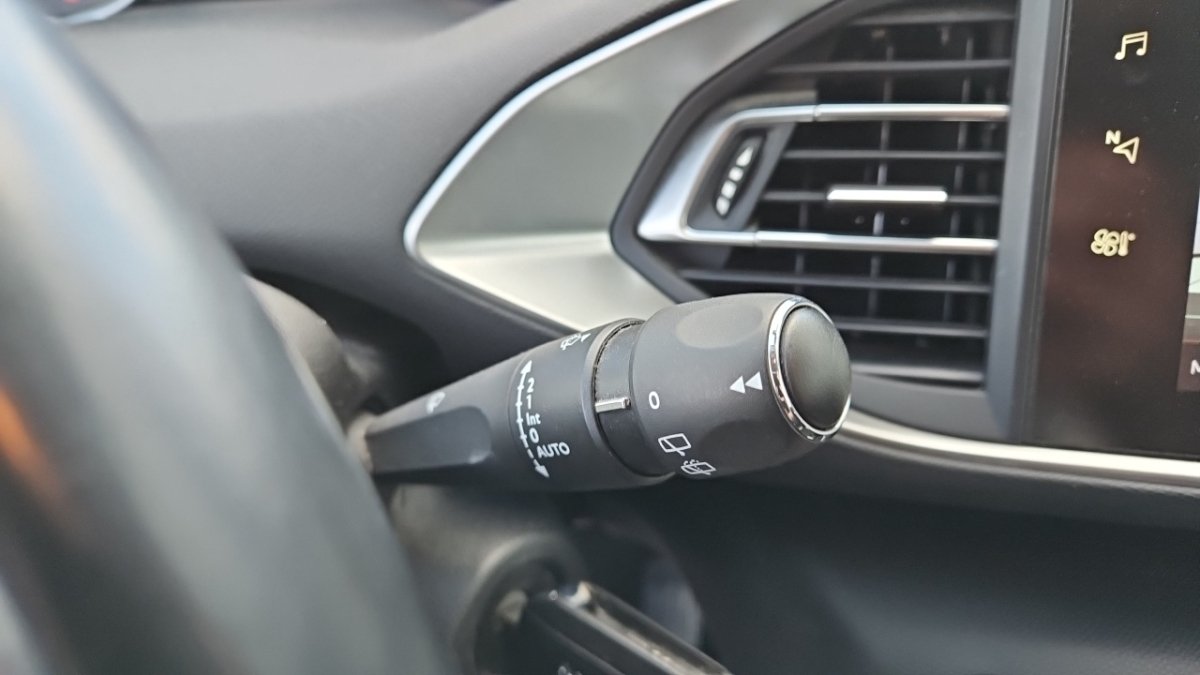 Peugeot 308 SW - Photo 21