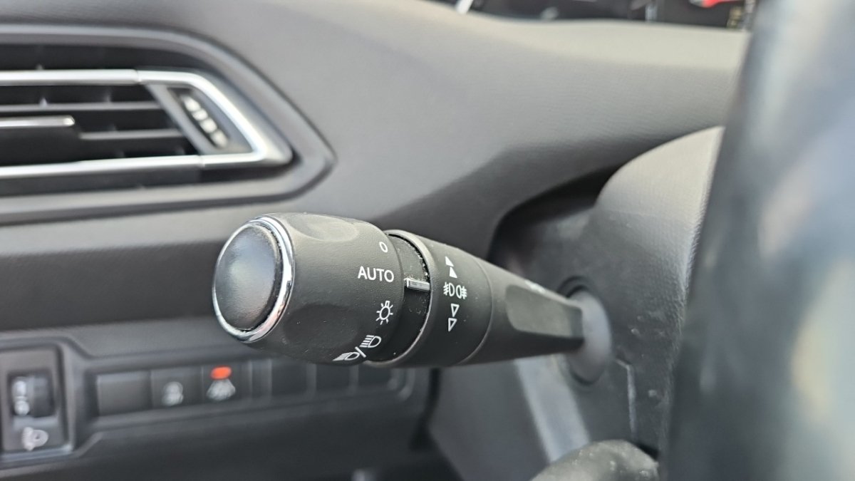 Peugeot 308 SW - Photo 23