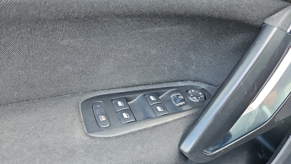 Peugeot 308 SW - Photo 25