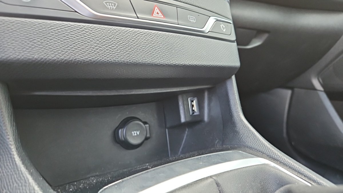 Peugeot 308 SW - Photo 27