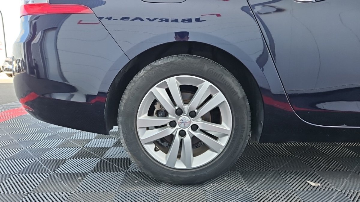 Peugeot 308 SW - Photo 8