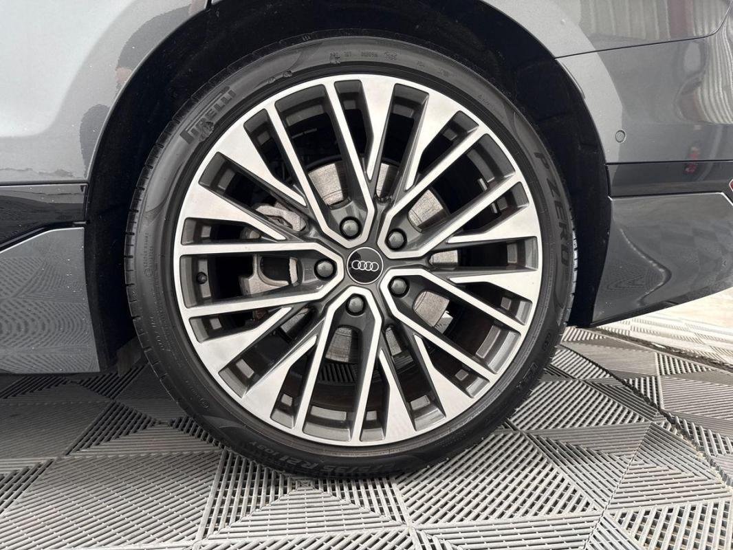 Audi e-tron - Photo 28
