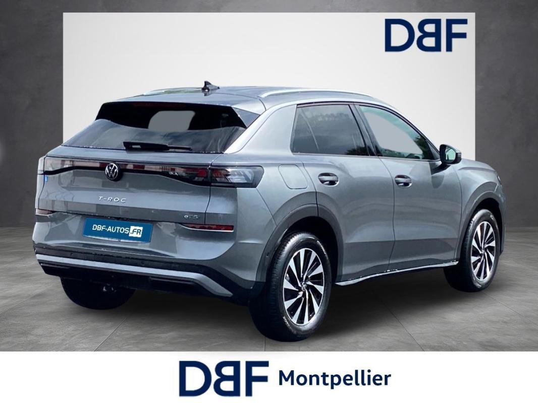 Volkswagen T-Roc - Photo 21