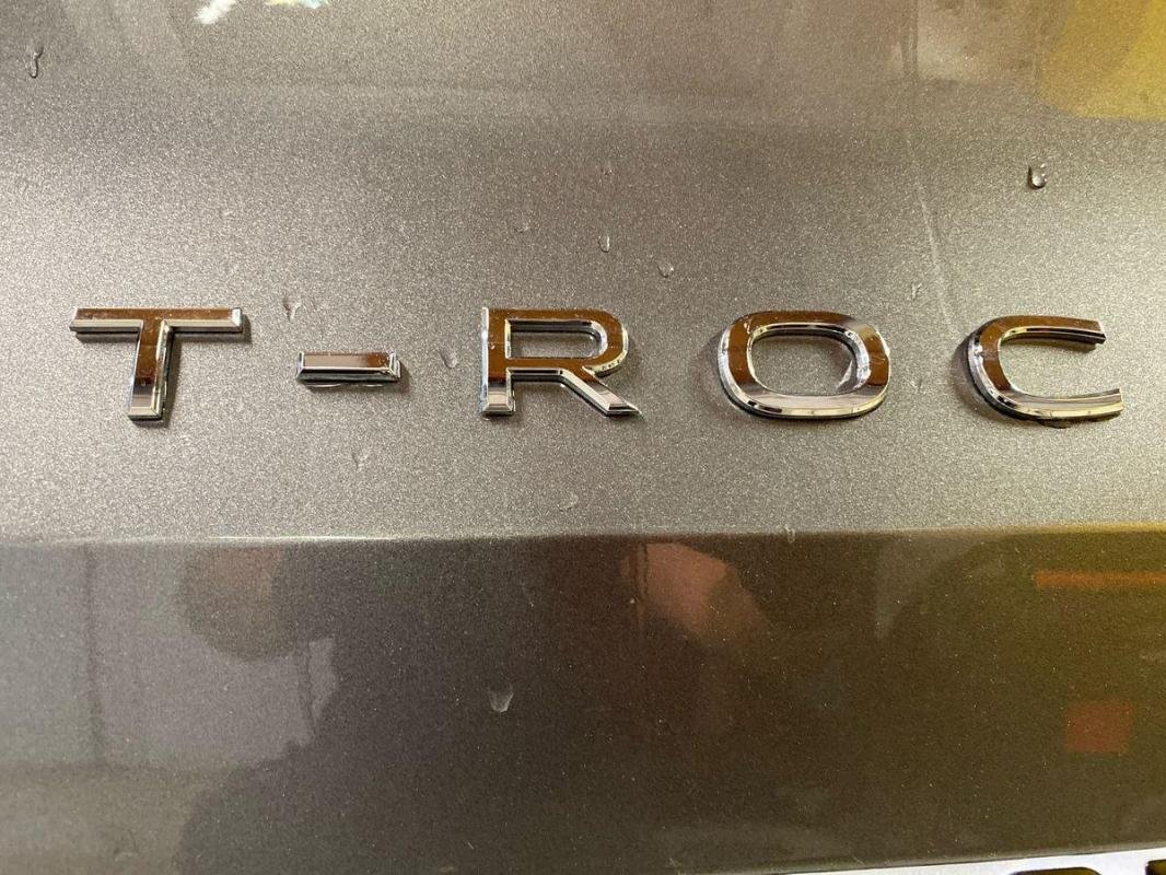 Volkswagen T-Roc - Photo 9
