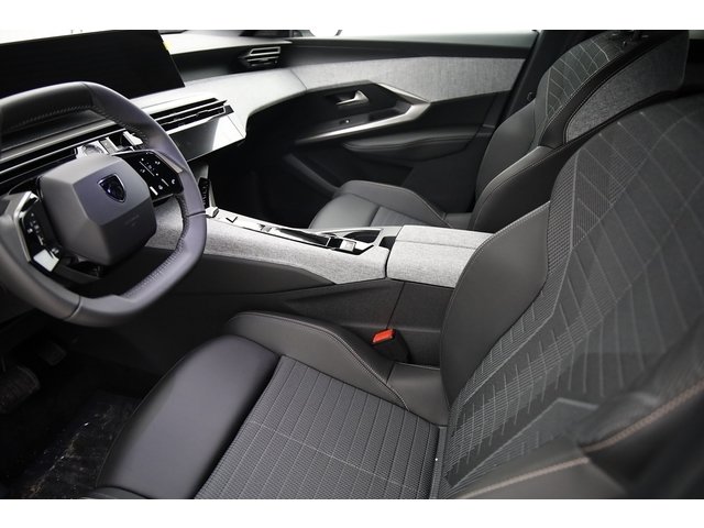 Peugeot 3008 - Photo 12