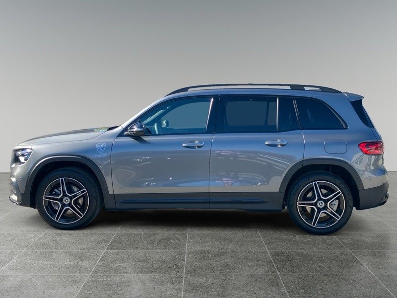 Mercedes GLB - Photo 2