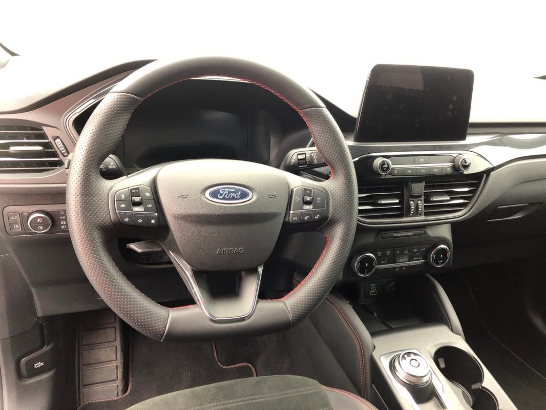 Ford Kuga - Photo 10