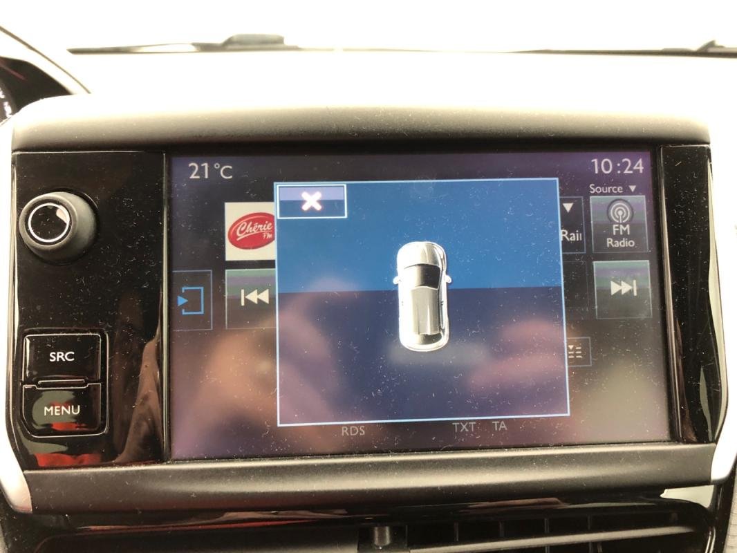 Peugeot 208 - Photo 13
