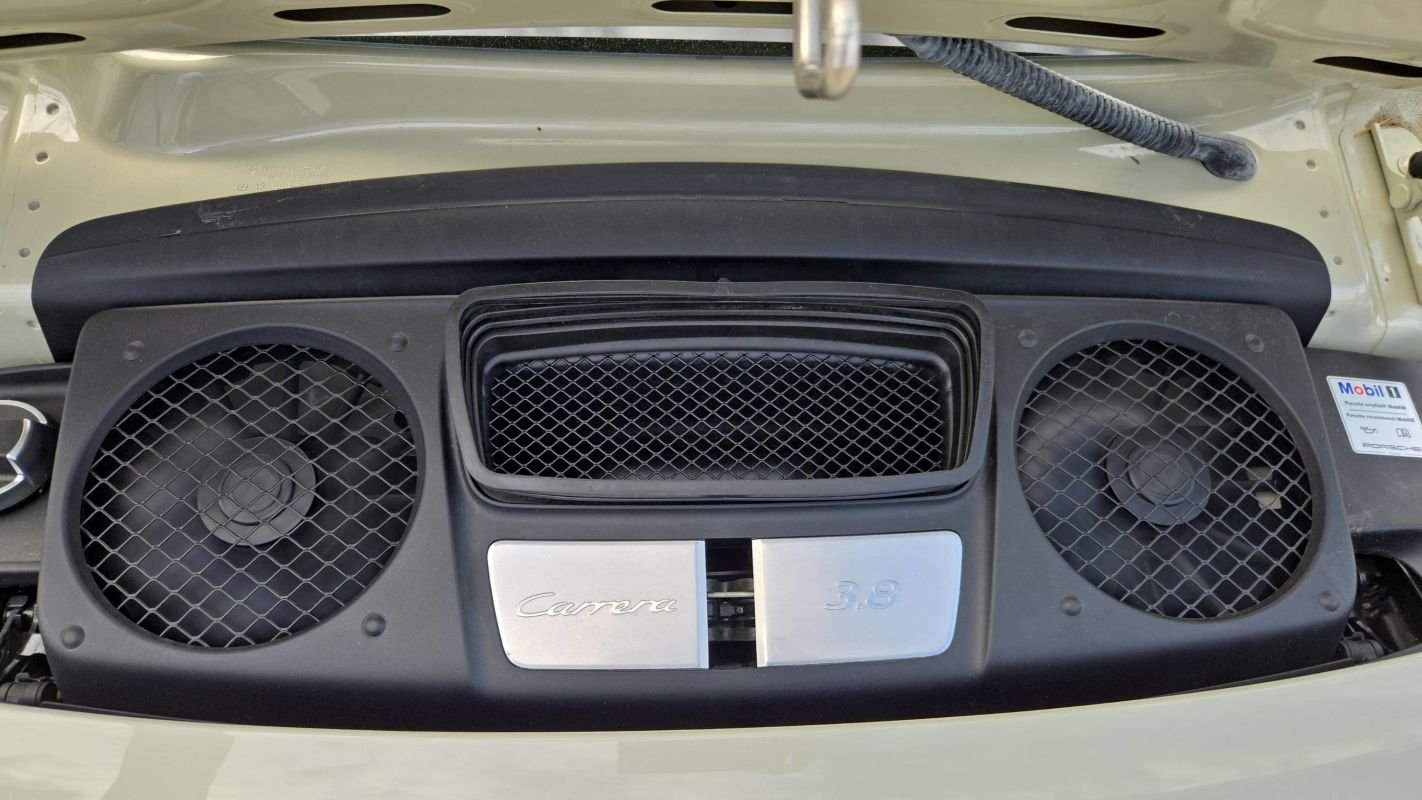 Porsche 911 - Photo 15