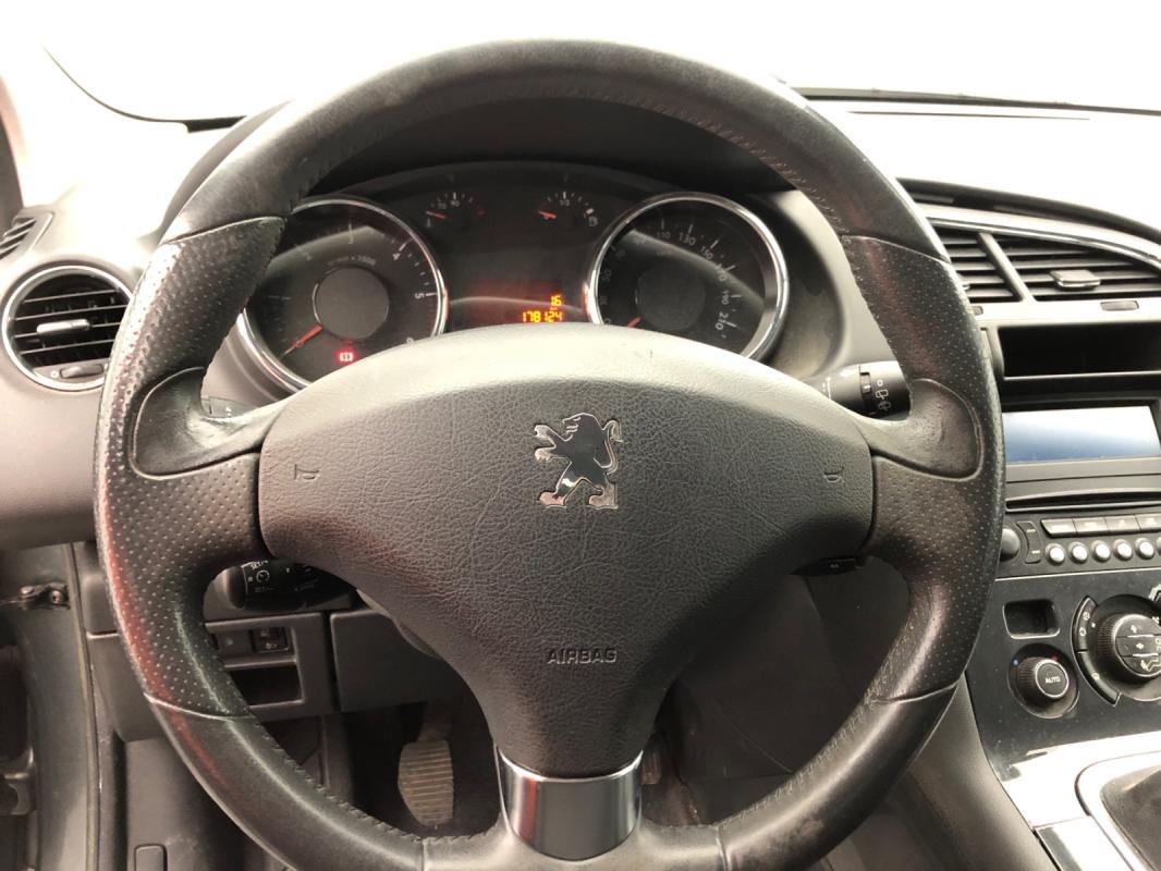Peugeot 3008 - Photo 11