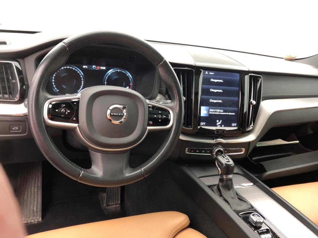 Volvo XC60 - Photo 10