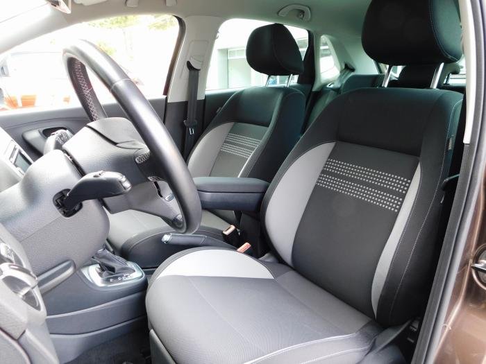 Volkswagen Polo - Photo 18