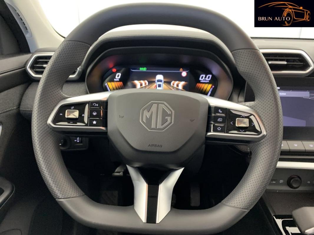 MG ZS - Photo 15