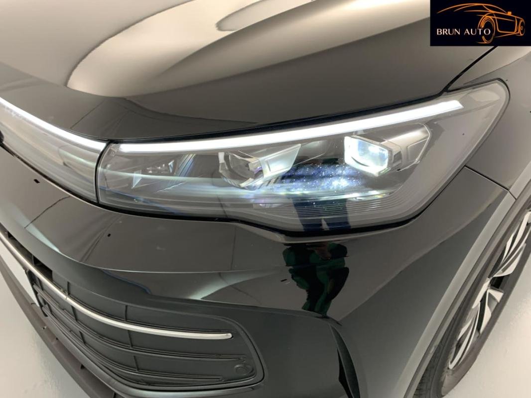 Volkswagen Tiguan - Photo 25