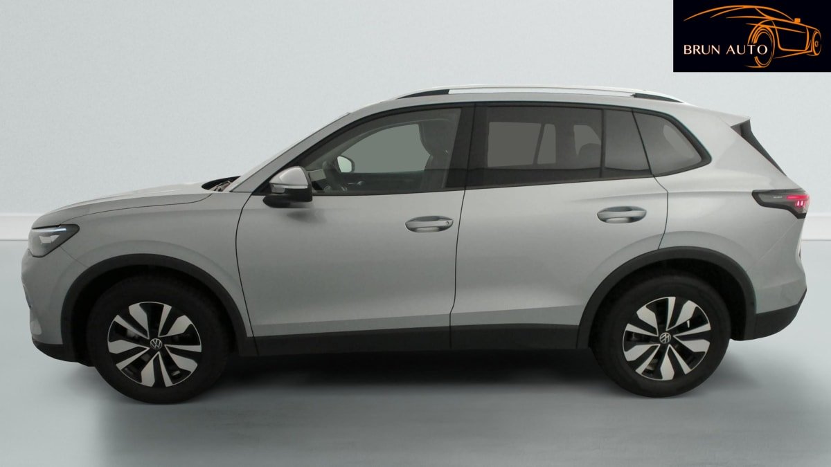Volkswagen Tiguan - Photo 30