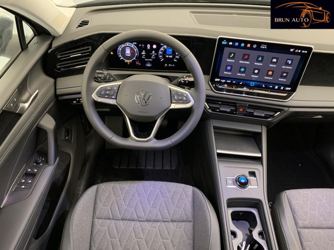 Volkswagen Tiguan - Photo 39