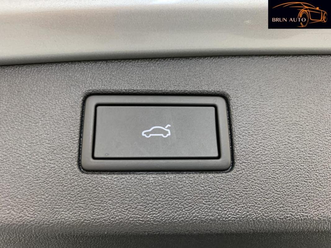 Volkswagen Tiguan - Photo 48