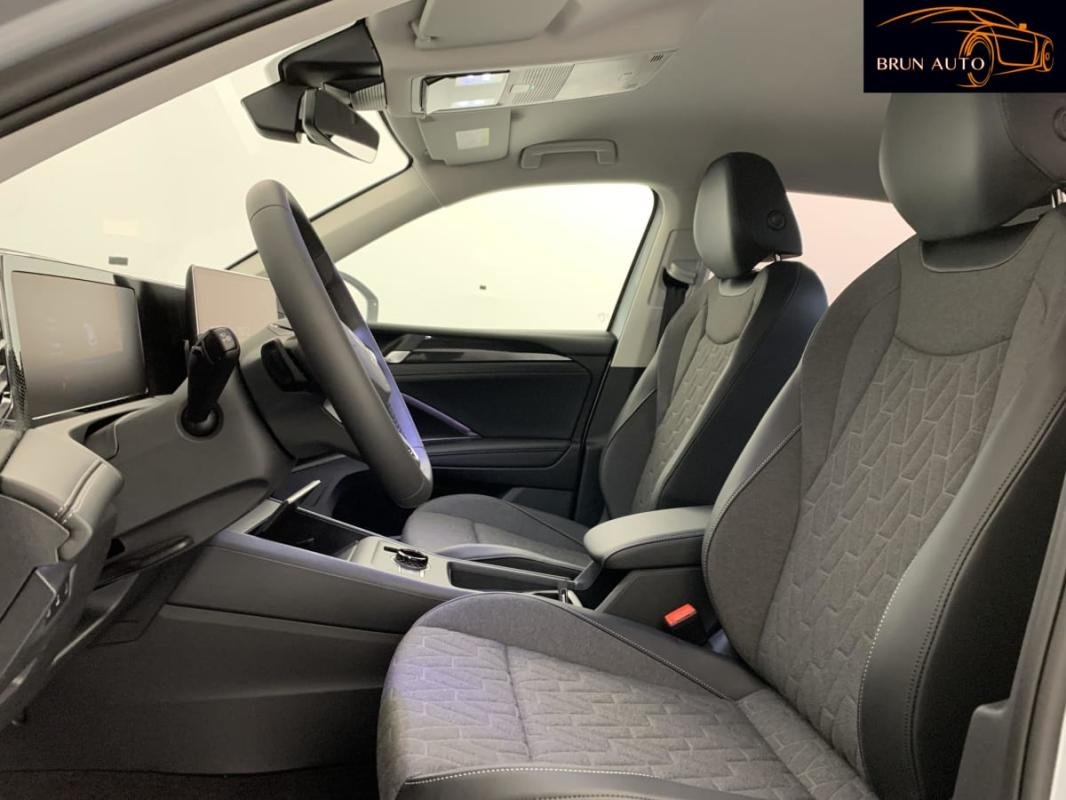 Volkswagen Tiguan - Photo 49