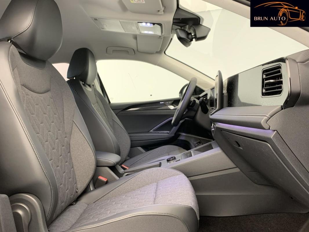 Volkswagen Tiguan - Photo 9