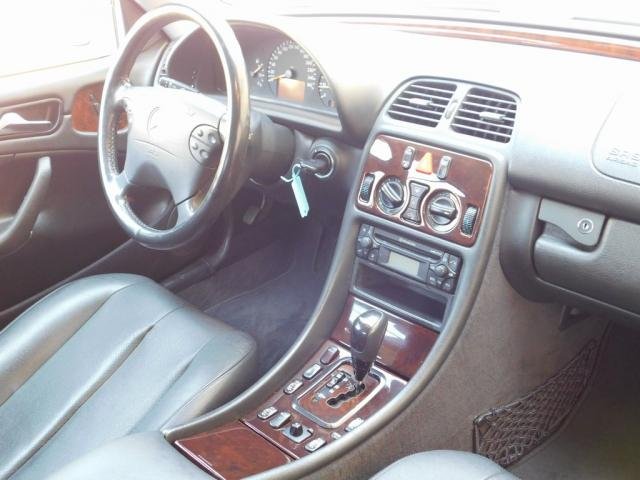 Mercedes Classe CLK - Photo 18