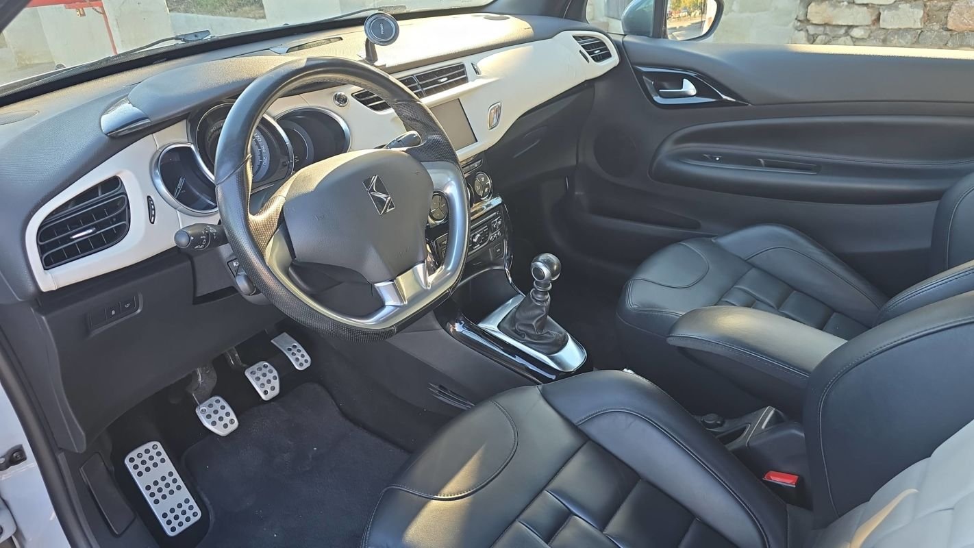 Citroën DS3 - Photo 8