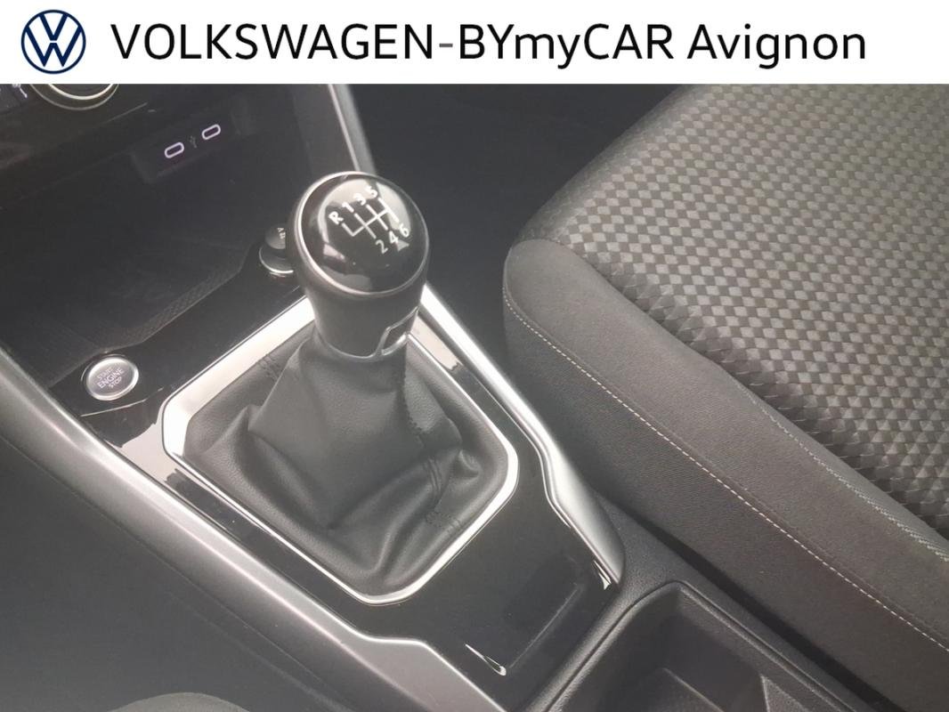 Volkswagen T-Roc - Photo 15