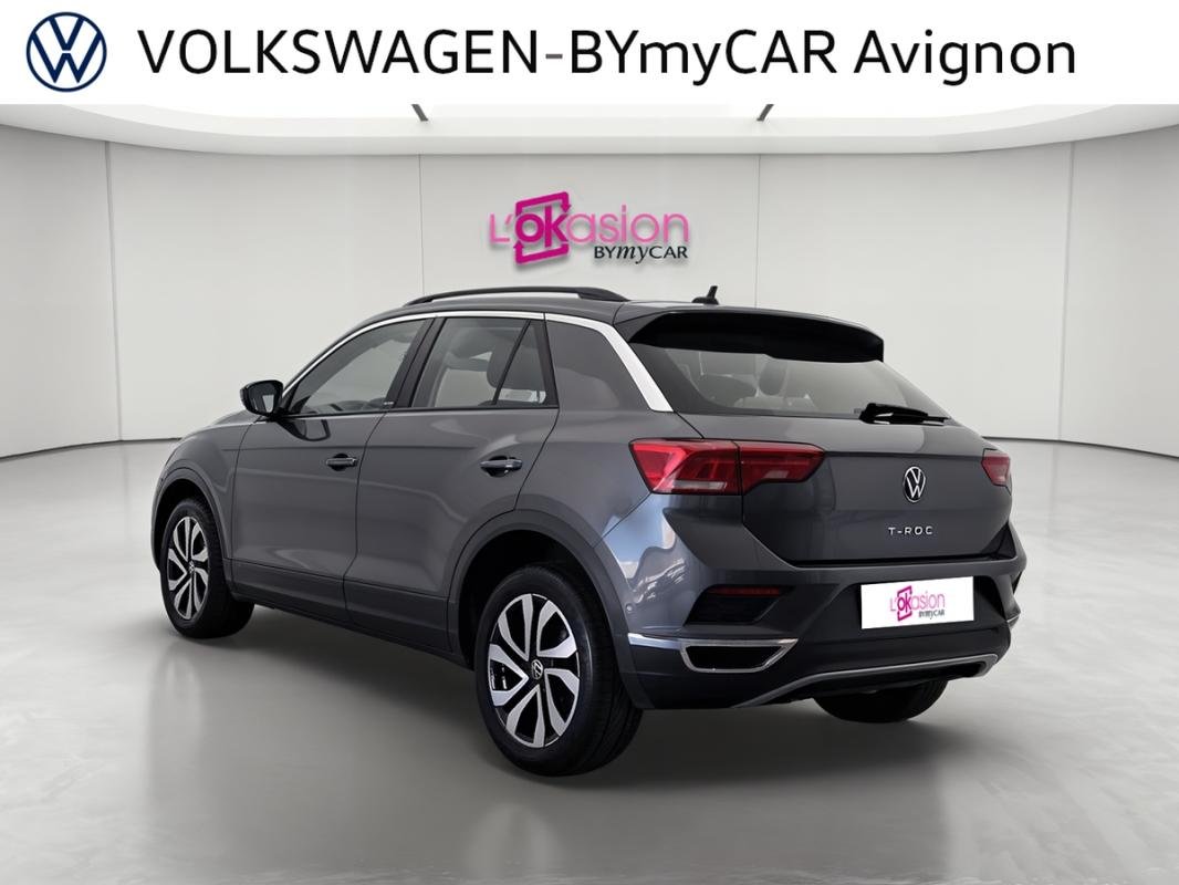Volkswagen T-Roc - Photo 3