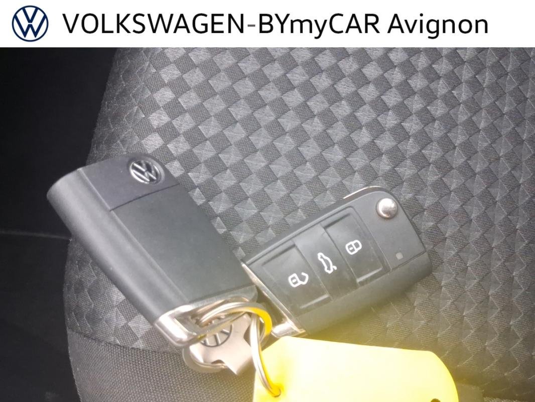 Volkswagen T-Roc - Photo 33