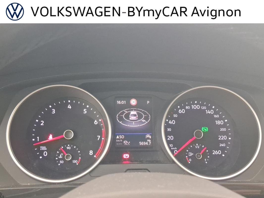 Volkswagen Tiguan - Photo 12