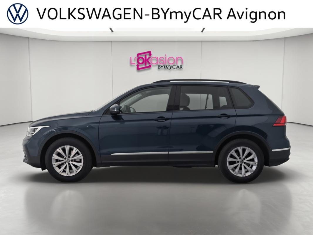 Volkswagen Tiguan - Photo 2