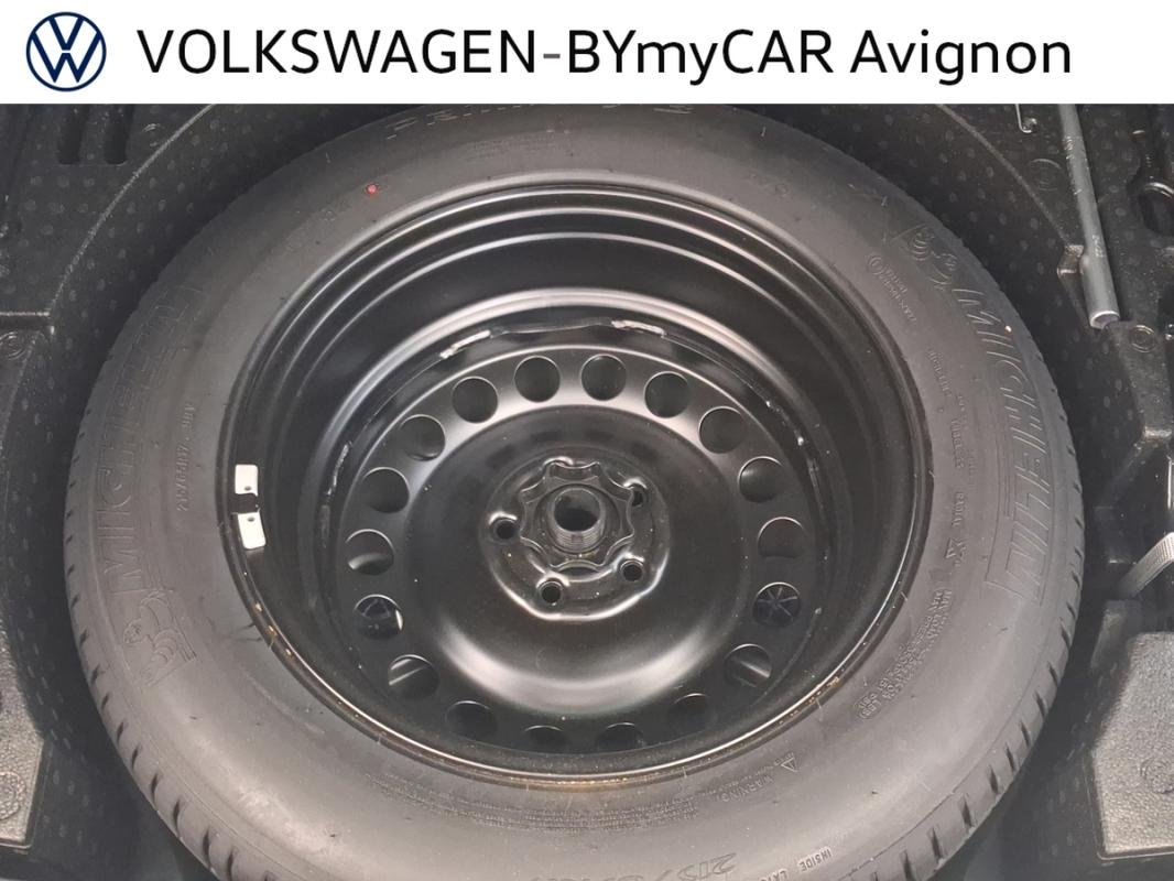Volkswagen Tiguan - Photo 21