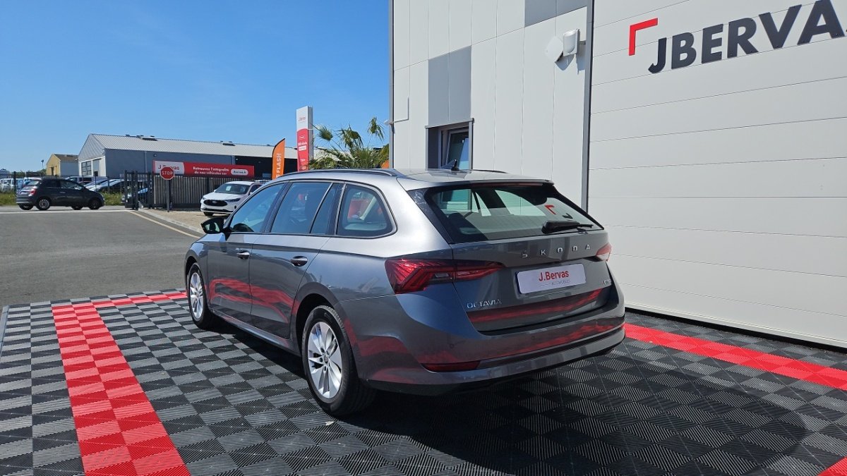 Skoda Octavia - Photo 3