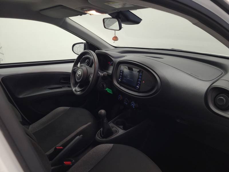 Toyota aygo x - Photo 12