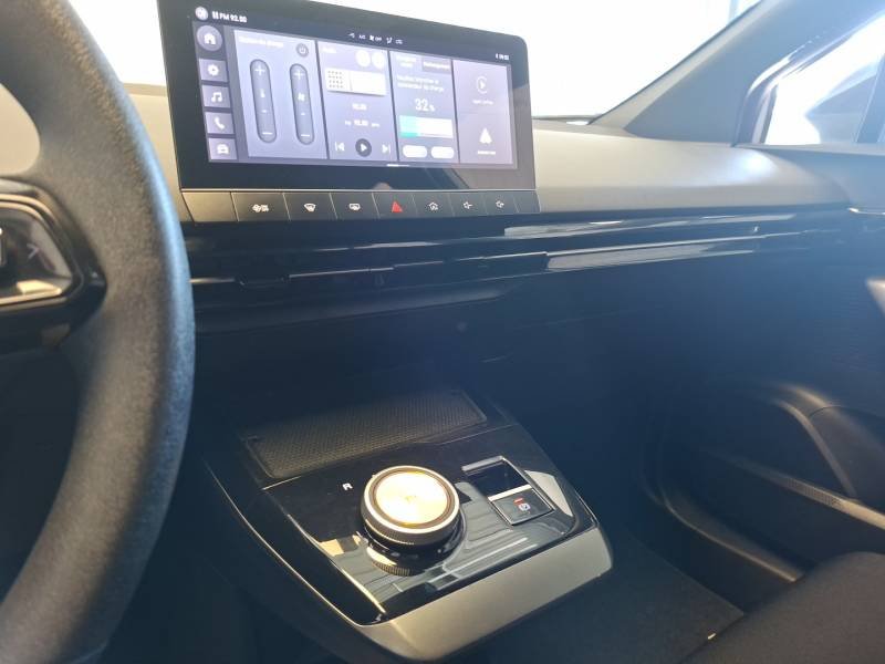 MG MG4 - Photo 16