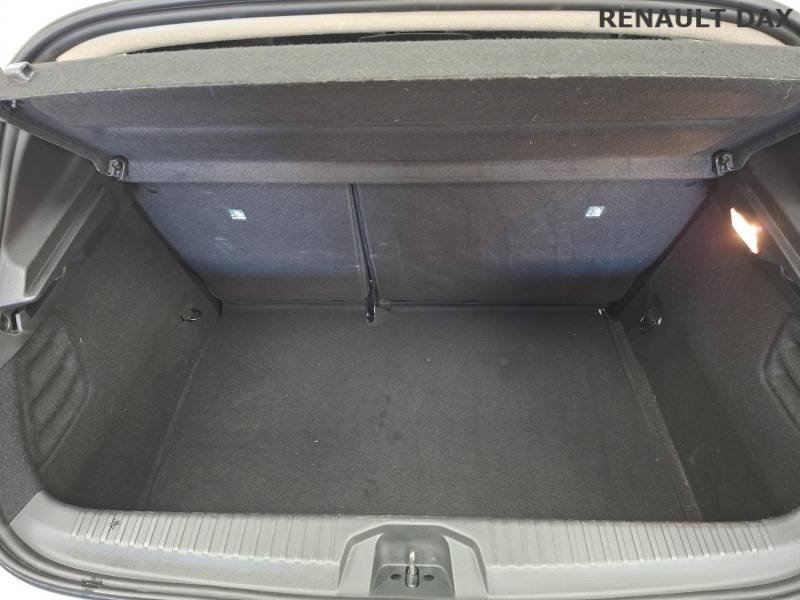 Renault Clio - Photo 17
