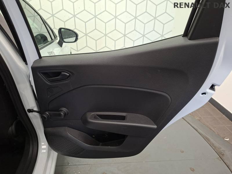 Renault Clio - Photo 23