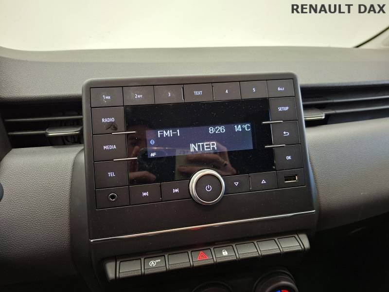 Renault Clio - Photo 39